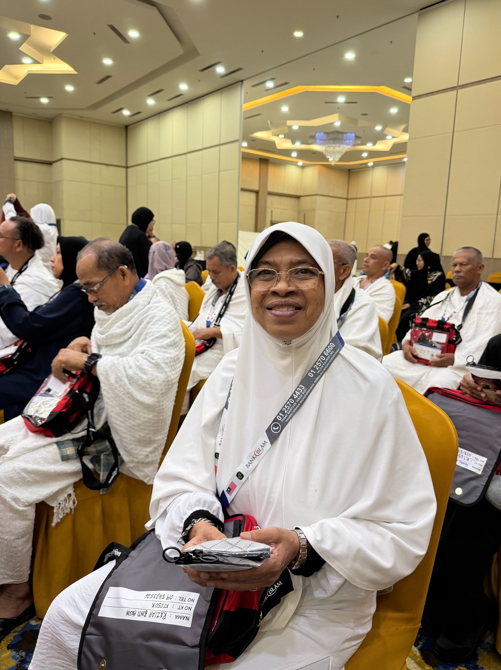 Jemaah wanita di dewan taklimat